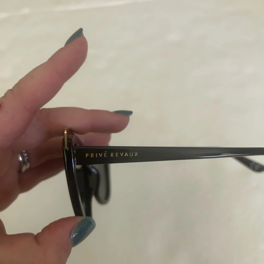 Prive Revaux Juliette sunglasses black with gold trim cat eye polarized